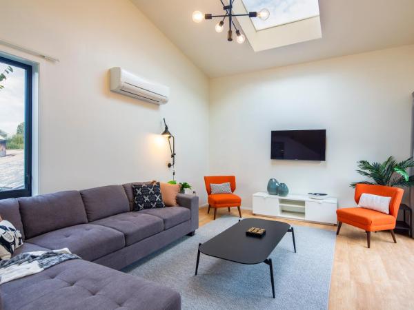 Koura Apartments Central Queenstown : photo 6 de la chambre appartement 3 chambres avec 3 salles de bains