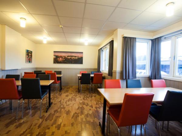 Lisebergsbyns Vandrarhem : photo 4 de la chambre chambre quadruple Économique avec salle de bains commune