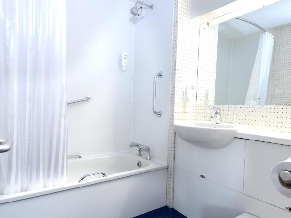 Travelodge Waterford : photo 2 de la chambre chambre familiale (2 adultes et 2 enfants)