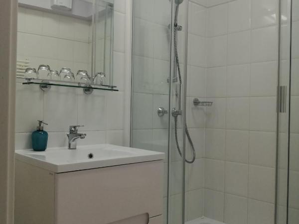 Holiday Club Füred : photo 3 de la chambre appartement 1 chambre avec balcon (4 adultes)