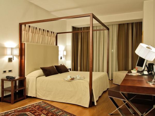 Hotel Del Campo : photo 1 de la chambre chambre double supérieure