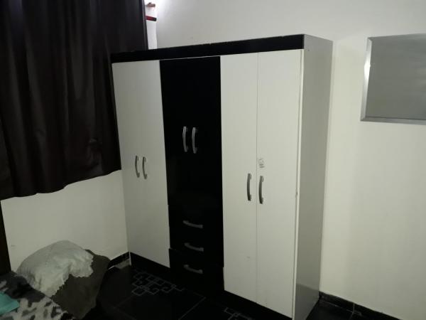 Hostel Gerais : photo 5 de la chambre chambre simple avec salle de bains commune