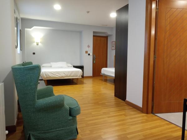 Pensión Begoña - centro ciudad : photo 3 de la chambre chambre familiale standard