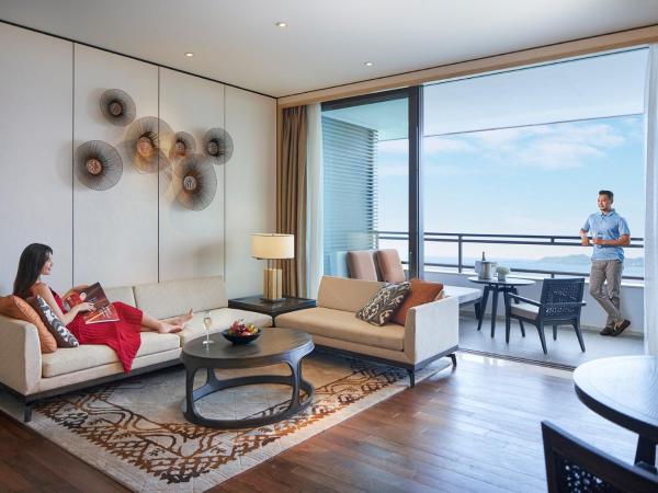 Grand Hyatt Sanya Haitang Bay Resort and Spa : photo 3 de la chambre grande suite communicante familiale - côté océan - accès Étage exécutif (grand club) : petit-déjeuner quotidien + cocktails en soirée + collations et boissons toute la journée et minibar gratuit le premier jour