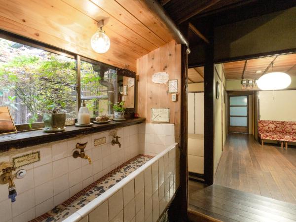 Guest House Waraku-An : photo 5 de la chambre dortoir pour femmes