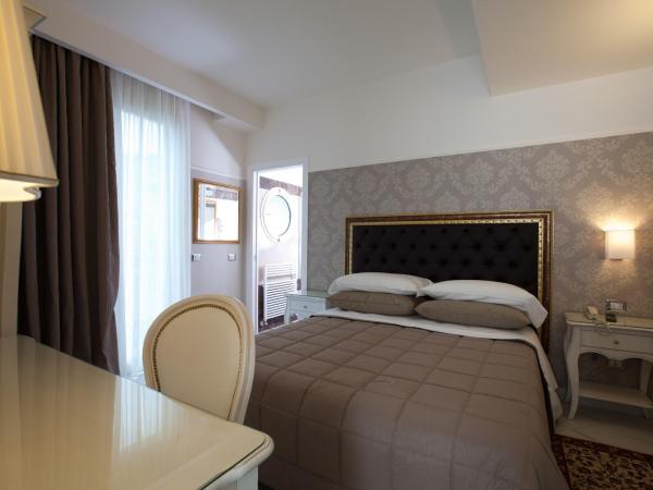 Hotel Residence Villa Del Mare : photo 6 de la chambre chambre double ou lits jumeaux