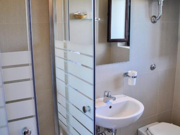 Hotel Villa Fiorita : photo 4 de la chambre chambre double - vue sur mer