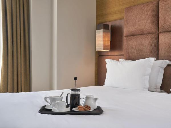 Arion Athens Hotel : photo 9 de la chambre chambre supérieure avec balcon - vue sur acropole