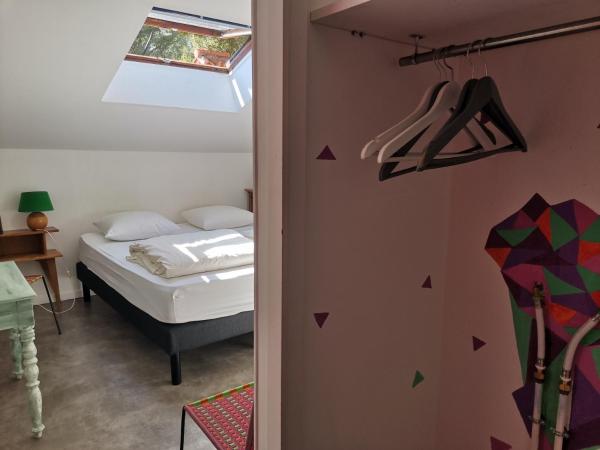 Cassis Hostel : photo 2 de la chambre chambre double