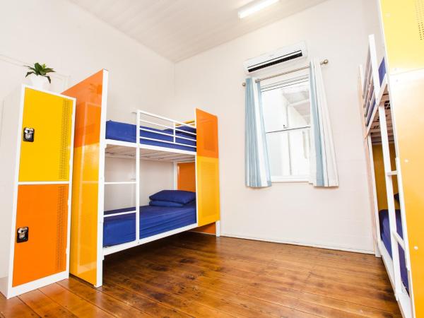 Mad Monkey Central : photo 3 de la chambre lit simple dans dortoir pour femmes de 4 lits