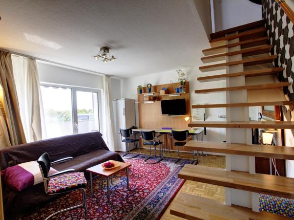 Air Boardinghouse Tulip Stockum, zu Fuß - 3 Minuten zur Messe : photo 3 de la chambre appartement 3 chambres