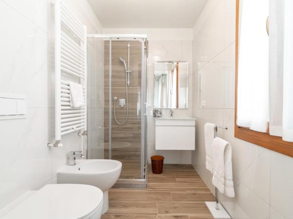 Grifoni Boutique Hotel : photo 9 de la chambre chambre double deluxe