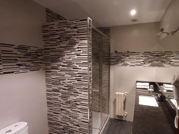 Favila Oviedo : photo 3 de la chambre chambre double ou lits jumeaux