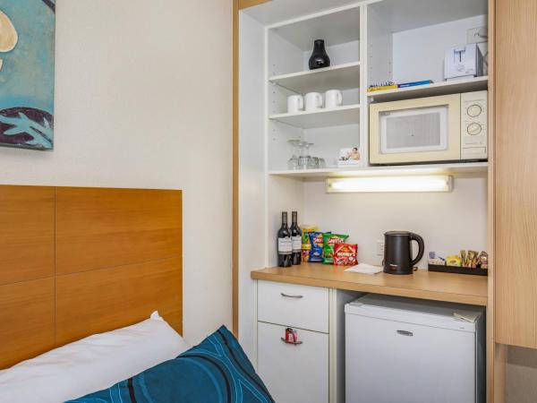 Best Western Airport 85 Motel : photo 3 de la chambre chambre double & simple