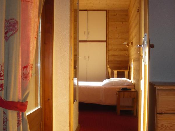 Hotel Le Grand Tetras : photo 3 de la chambre chambre quadruple