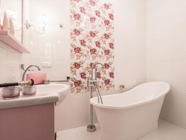 Villa Adamo&SPA : photo 3 de la chambre appartement 1 chambre avec baignoire