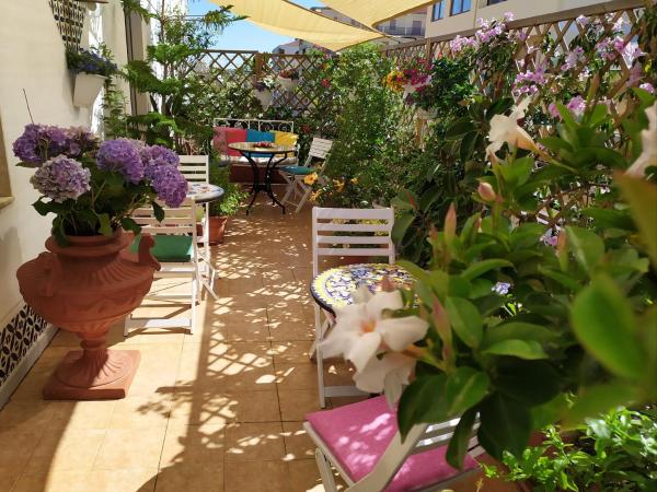 Alghero Roof Garden : photo 8 de la chambre grande chambre double 