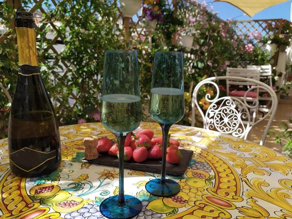 Alghero Roof Garden : photo 10 de la chambre chambre lit king-size - vue sur mer