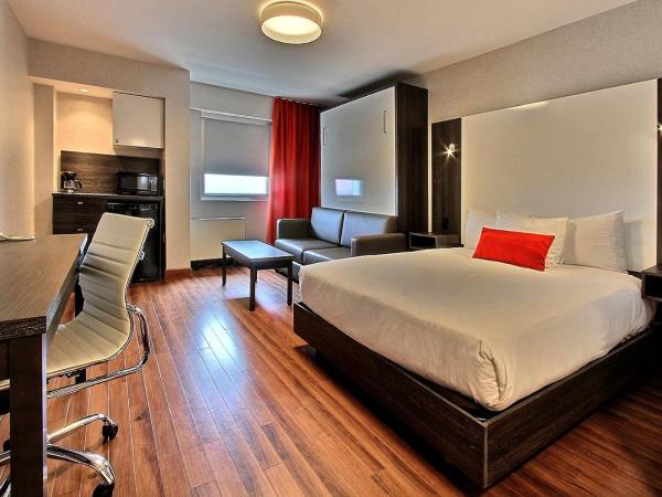 Hotel Classique : photo 1 de la chambre chambre lit queen-size avec lit escamotable