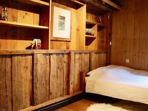 Gîte de Planchouet : photo 2 de la chambre chambre double