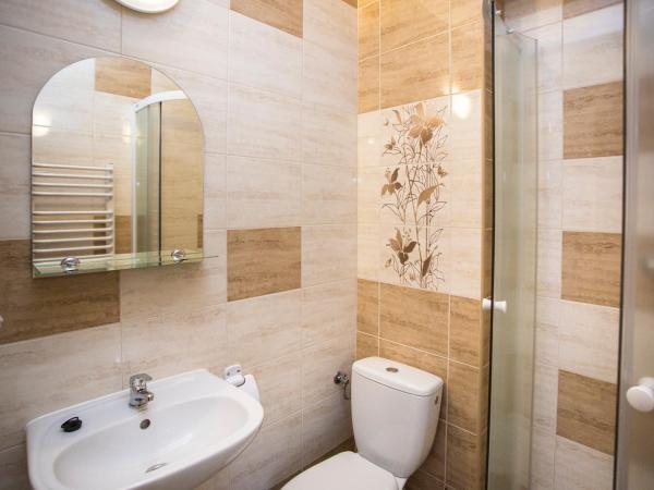 Sykowny Biały Dunajec : photo 3 de la chambre chambre quadruple avec balcon 