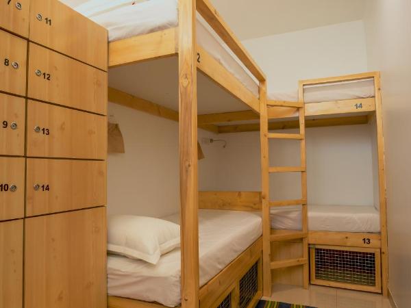 Nap Manor Hostels : photo 4 de la chambre lit dans dortoir mixte de 6 lits
