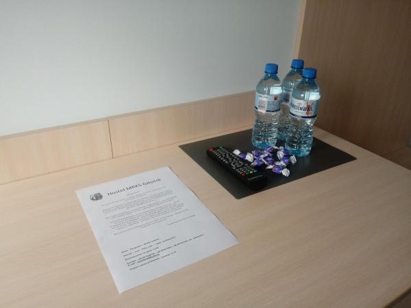 Hostel Załogowa : photo 3 de la chambre chambre double deluxe