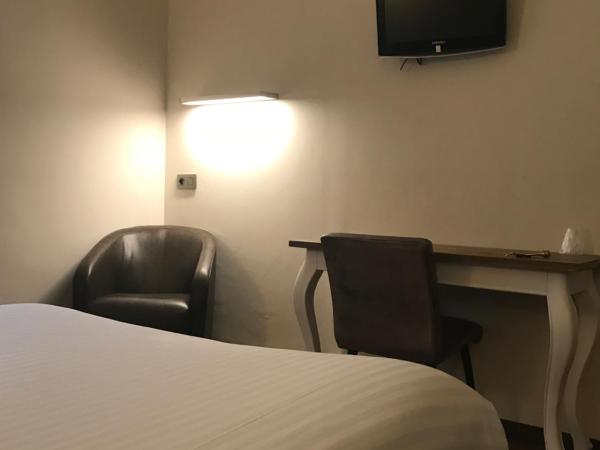 Hotel Chantecler : photo 5 de la chambre chambre double deluxe avec baignoire