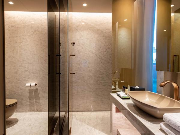 BessaHotel Baixa : photo 4 de la chambre chambre familiale (2 adultes et 2 enfants)