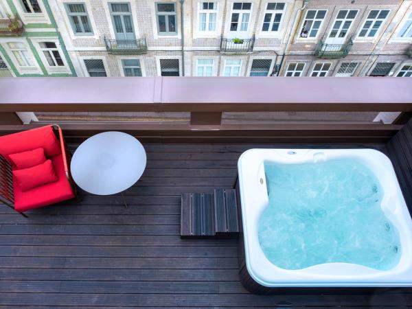 BessaHotel Baixa : photo 1 de la chambre chambre double supérieure avec bain à remous