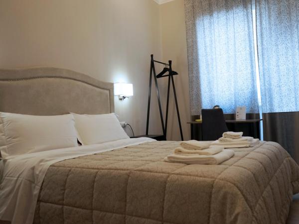 Re di Smirne by Apulia Accommodation : photo 3 de la chambre chambre double