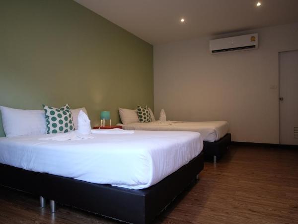 Resort V - MRT Huai Khwang : photo 4 de la chambre chambre triple standard
