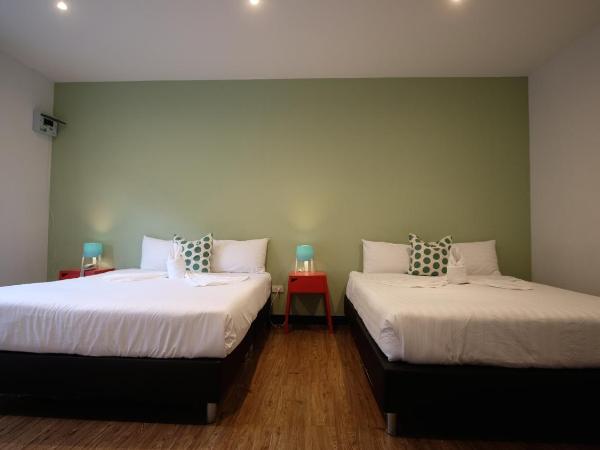 Resort V - MRT Huai Khwang : photo 2 de la chambre chambre triple standard