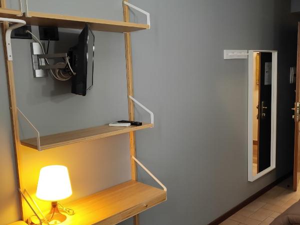 Hotel La Vignetta : photo 1 de la chambre chambre simple