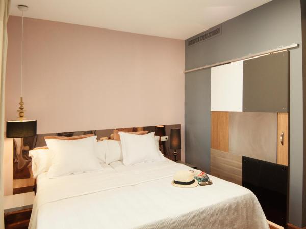 Hotel Boutique Villa Lorena by Charming Stay Adults Recommended : photo 7 de la chambre chambre double (rez-de-chaussée)