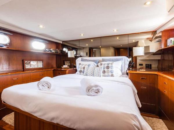 Ocean Yacht Trawler - Le Caloa : photo 2 de la chambre chambre deluxe double ou lits jumeaux