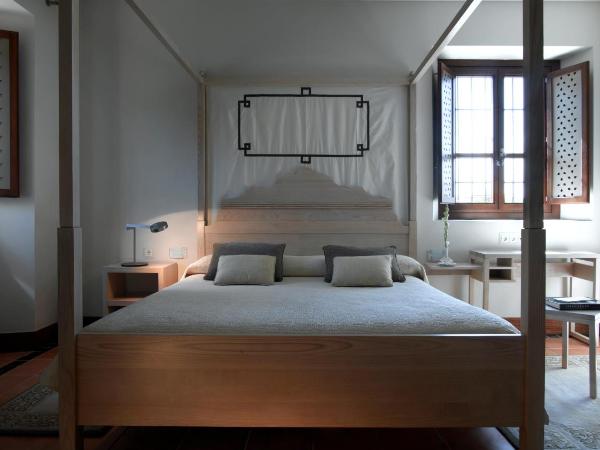 Parador de Granada : photo 4 de la chambre chambre double (3 adultes)