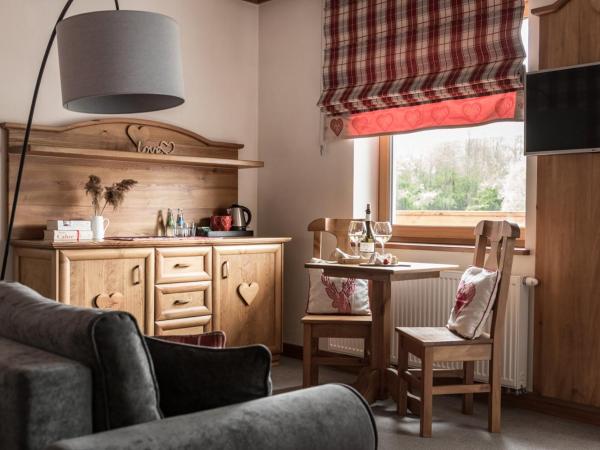 Villa Adamo&SPA : photo 2 de la chambre appartement de luxe - vue sur montagnes