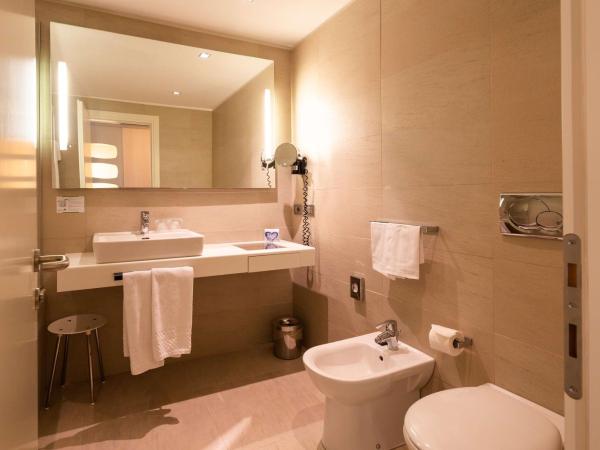 Best Western Plus Tower Hotel Bologna : photo 4 de la chambre suite junior