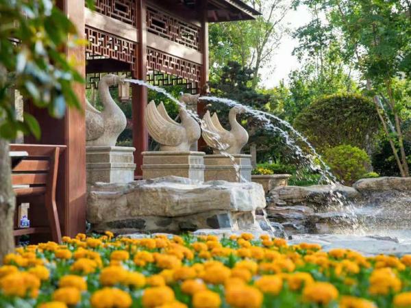 Wyndham Qingdao : photo 2 de la chambre deluxe garden view room with king bed