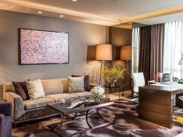 Four Seasons Hotel Shenzhen : photo 2 de la chambre suite lit king-size exécutive