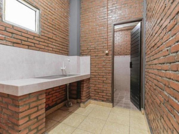 RedDoorz Plus At Ampera Raya : photo 4 de la chambre room #446496009