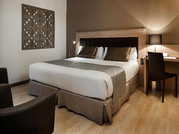 Catalonia Plaza Mayor : photo 1 de la chambre room #26609671