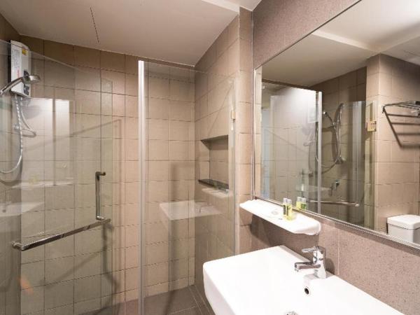 Naga Residence : photo 5 de la chambre room #196675025