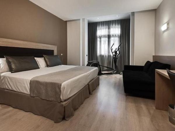 Catalonia Gran Vía Madrid : photo 1 de la chambre room #9057670