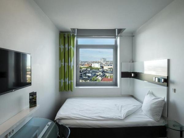 Wakeup Copenhagen - Carsten Niebuhrs Gade : photo 7 de la chambre room #17480545