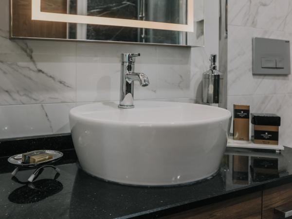 Otel Grand Lark İstanbul : photo 8 de la chambre chambre double standard