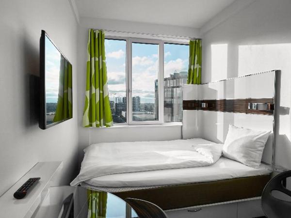Wakeup Copenhagen - Bernstorffsgade : photo 3 de la chambre room #397655335