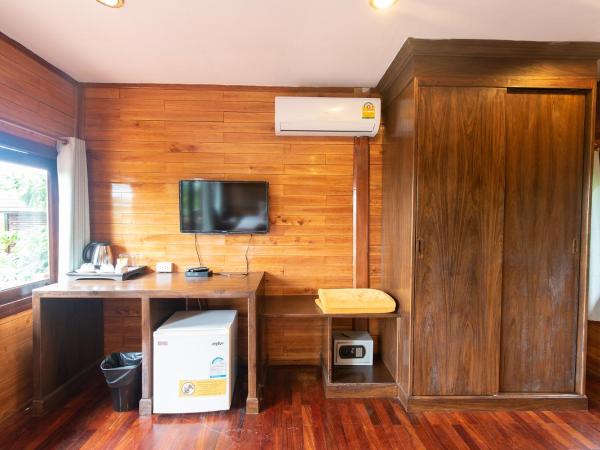 Phi Phi The Beach Resort : photo 5 de la chambre villa supérieure avec transfert gratuit pour la jetée de tonsai