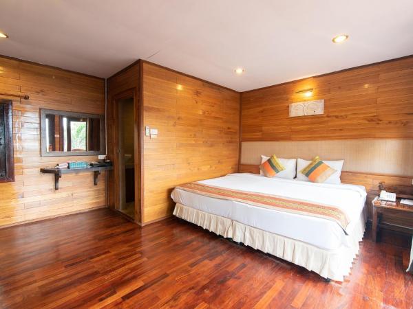Phi Phi The Beach Resort- SHA Certified : photo 7 de la chambre villa supérieure avec transfert gratuit pour la jetée de tonsai